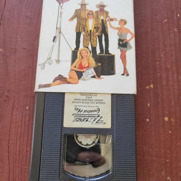 ZZ TOP VHS 📼 - Picture 3 of 3